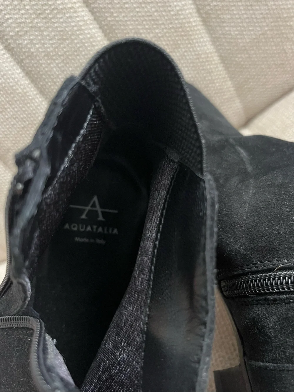 Aquatalia pre loved